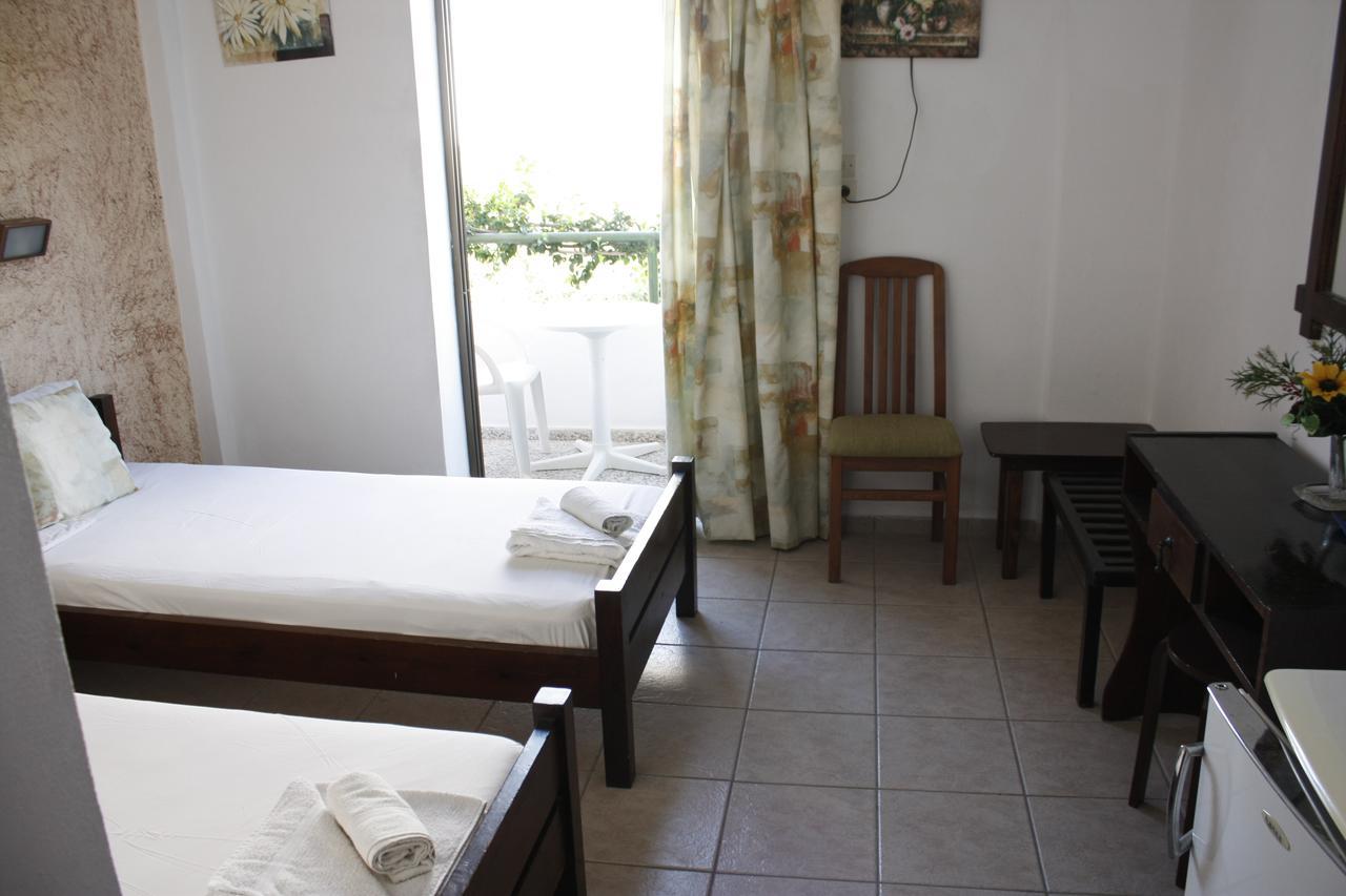 Elvira Hotel Stalida エクステリア 写真